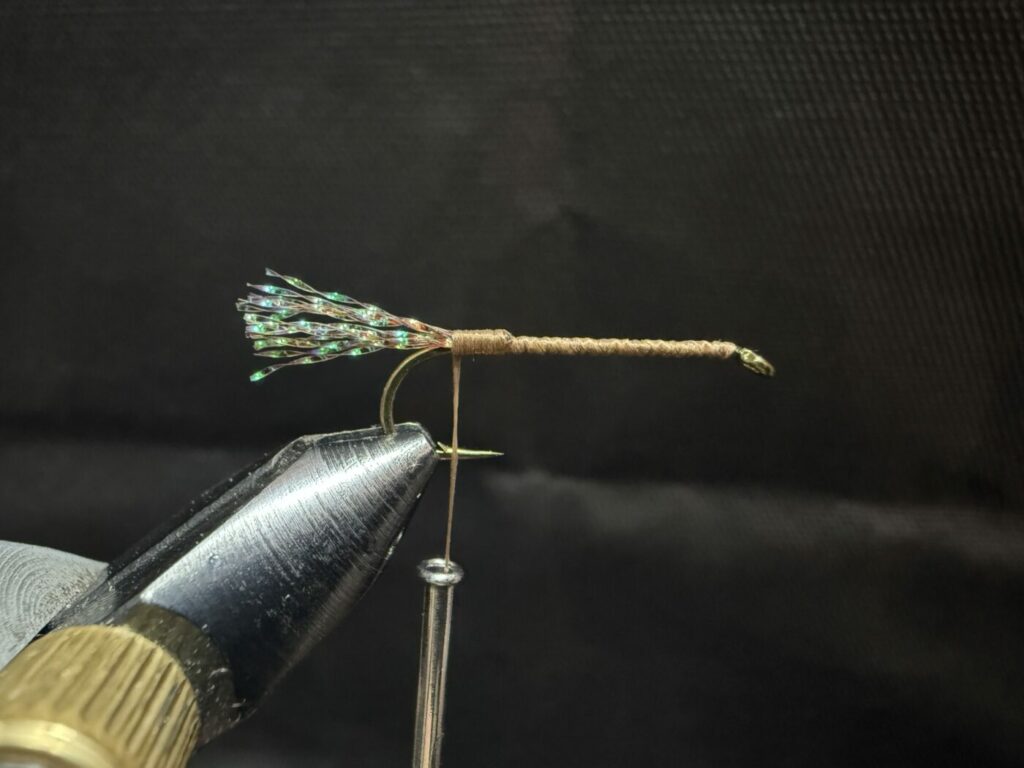 Fibres de flash nouées en queue d’une Chubby Chernobyl